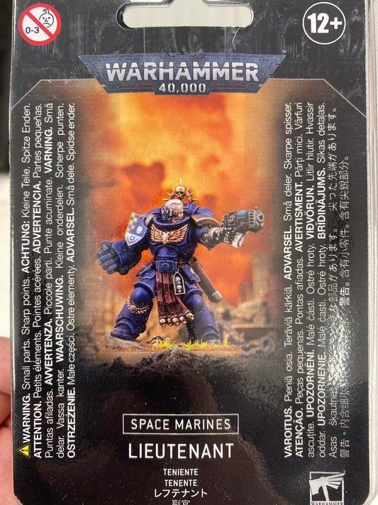 Warhammer 40K - Space Marines - LIEUTENANT